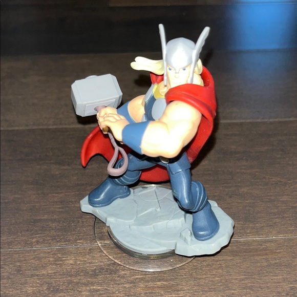 Thor Marvel Infinity Action Figure - Picture 6 of 7